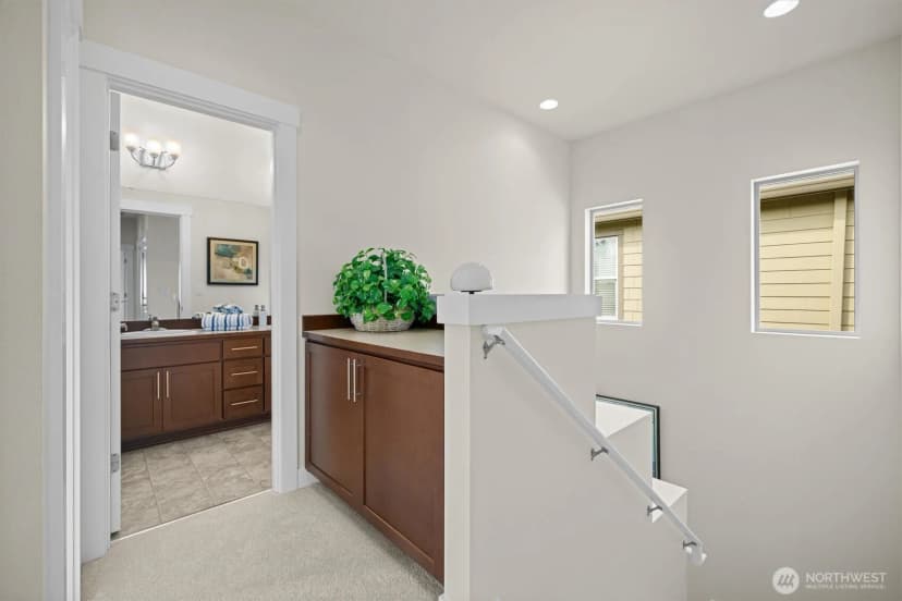 Property photo for 1576 14th Place Ne, Issaquah photo 23