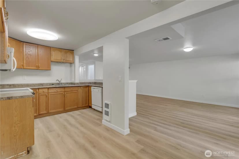 Property photo for 836 Hilltop Avenue, Kent photo 19