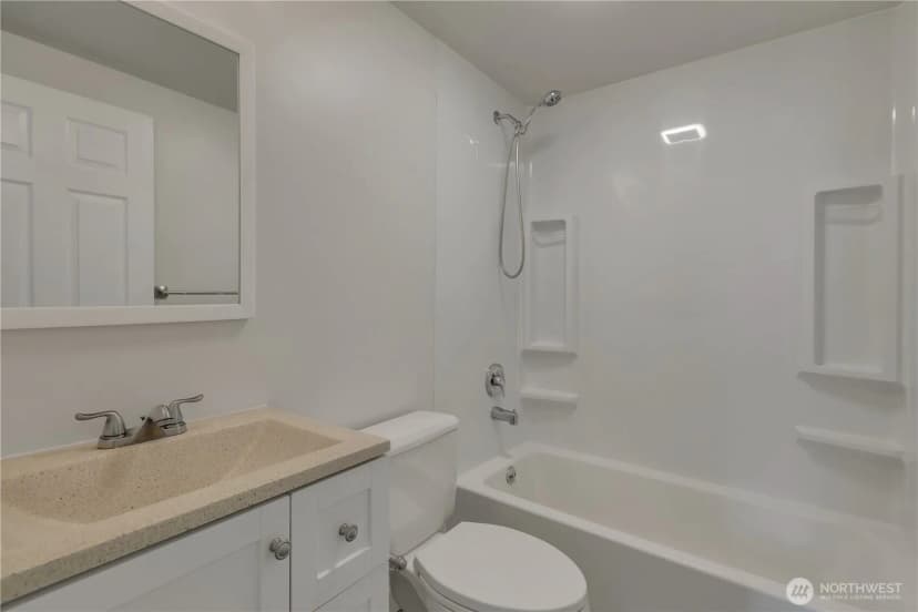 Property photo for 836 Hilltop Avenue, Kent photo 23