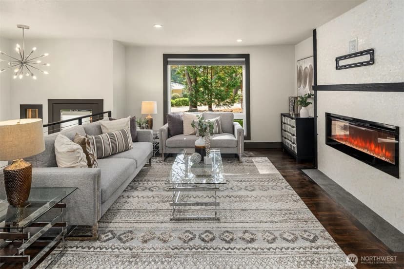 Property photo for 8004 Ne 28th Street, Hunts Point photo 8