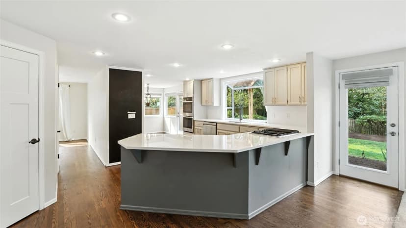 Property photo for 18131 132nd Place Se, Renton photo 12