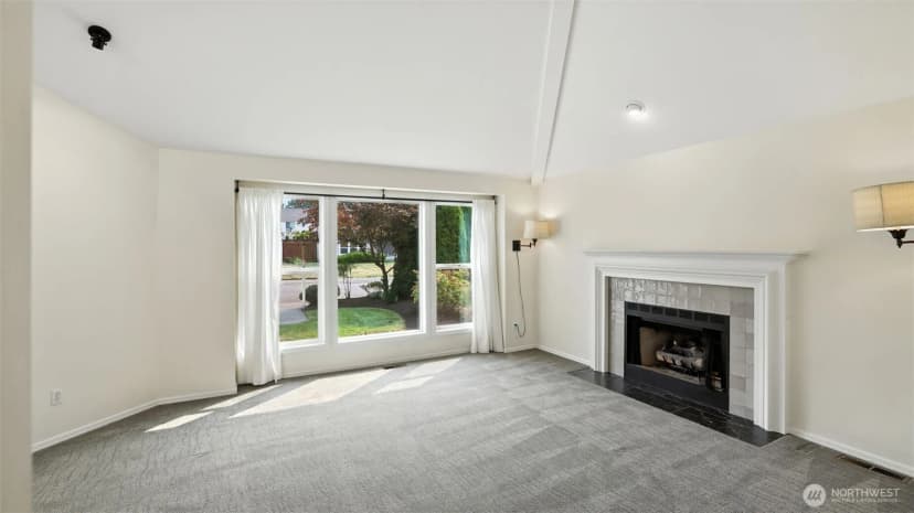 Property photo for 18131 132nd Place Se, Renton photo 8