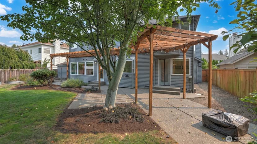 Property photo for 18131 132nd Place Se, Renton photo 36