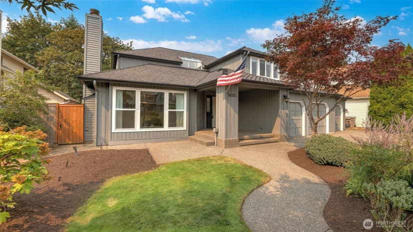 Property photo for 18131 132nd Place Se, Renton photo 2