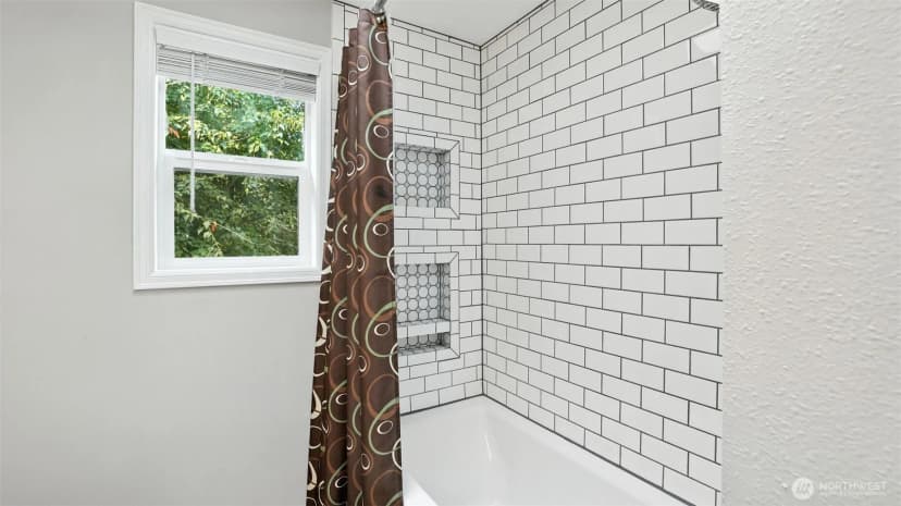 Property photo for 18131 132nd Place Se, Renton photo 23