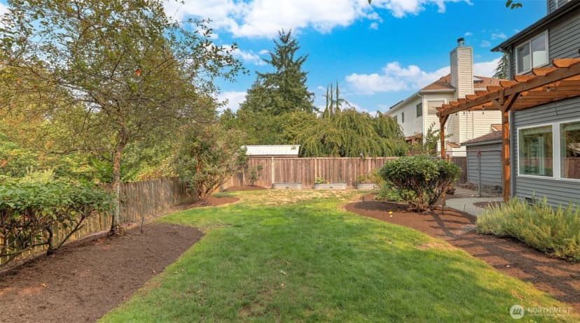 Property photo for 18131 132nd Place Se, Renton photo 34