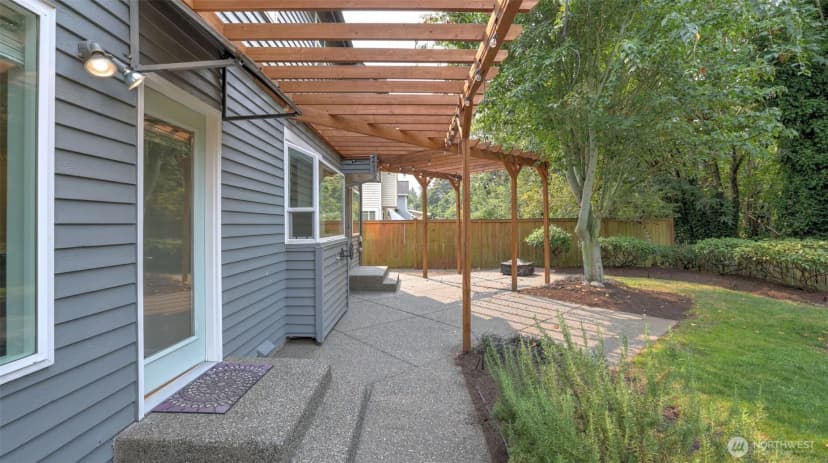 Property photo for 18131 132nd Place Se, Renton photo 37