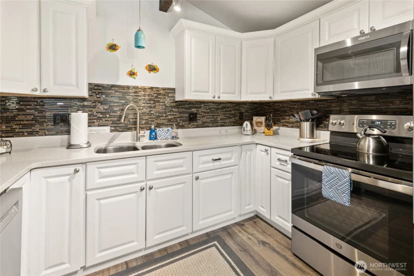 Property photo for 181 Beechwood Lane, Ronald photo 11