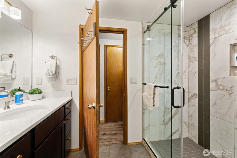 Property photo for 181 Beechwood Lane, Ronald photo 14