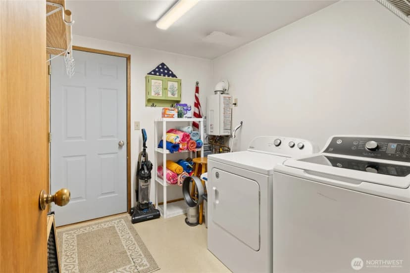 Property photo for 181 Beechwood Lane, Ronald photo 18