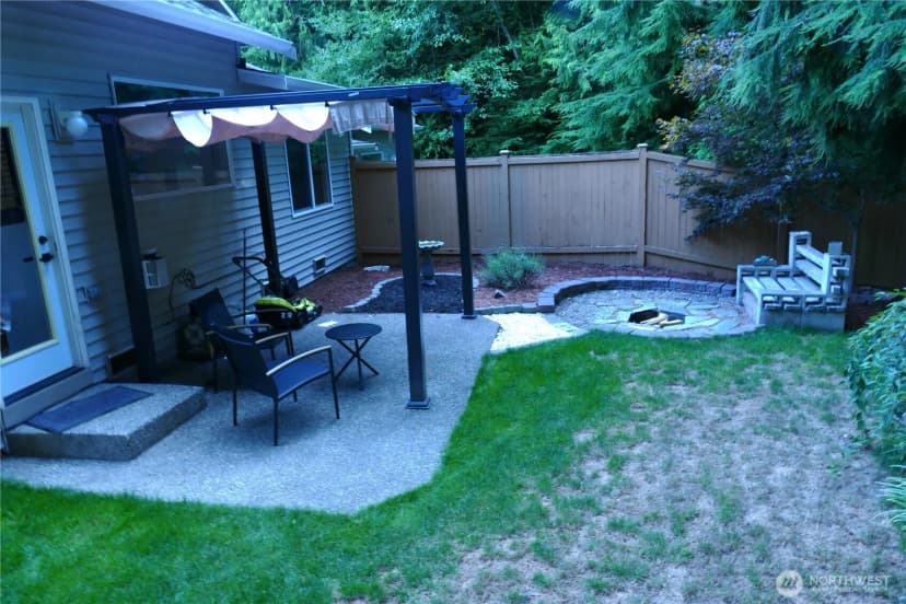 Property photo for 8707 1st Place Ne #b, Lake Stevens photo 20