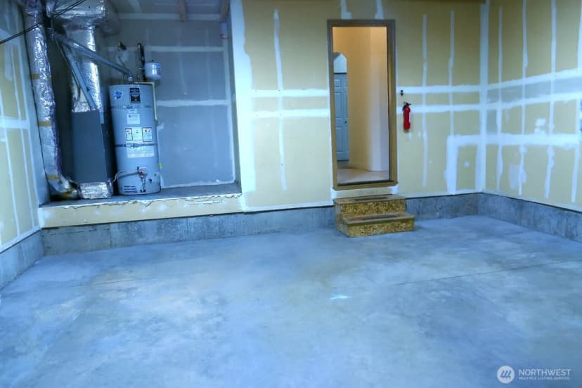 Property photo for 8707 1st Place Ne #b, Lake Stevens photo 23