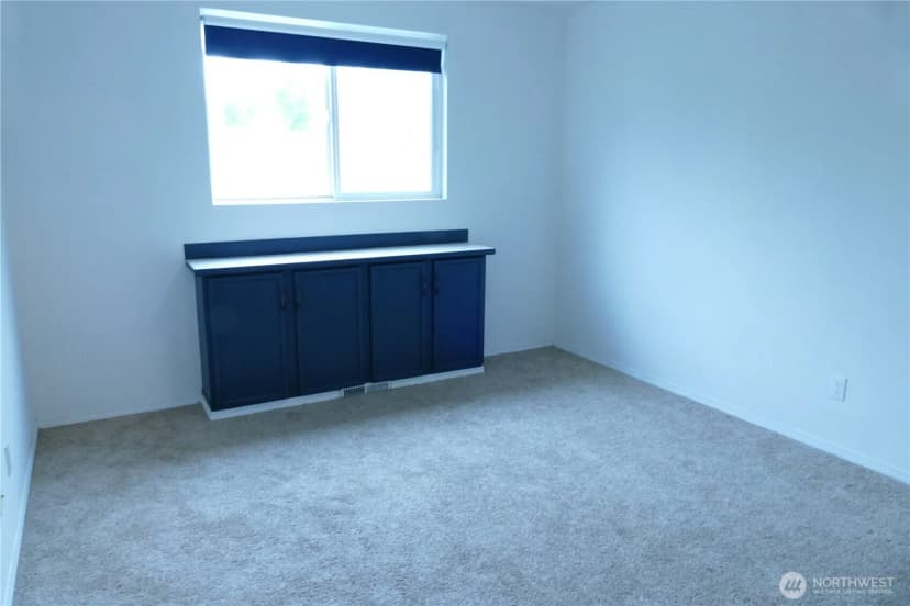 Property photo for 8707 1st Place Ne #b, Lake Stevens photo 18