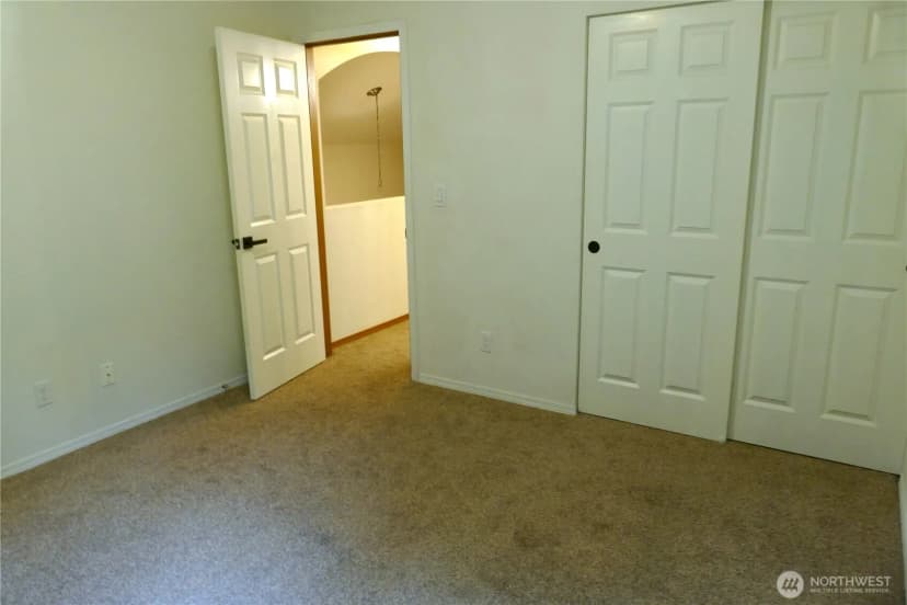 Property photo for 8707 1st Place Ne #b, Lake Stevens photo 16