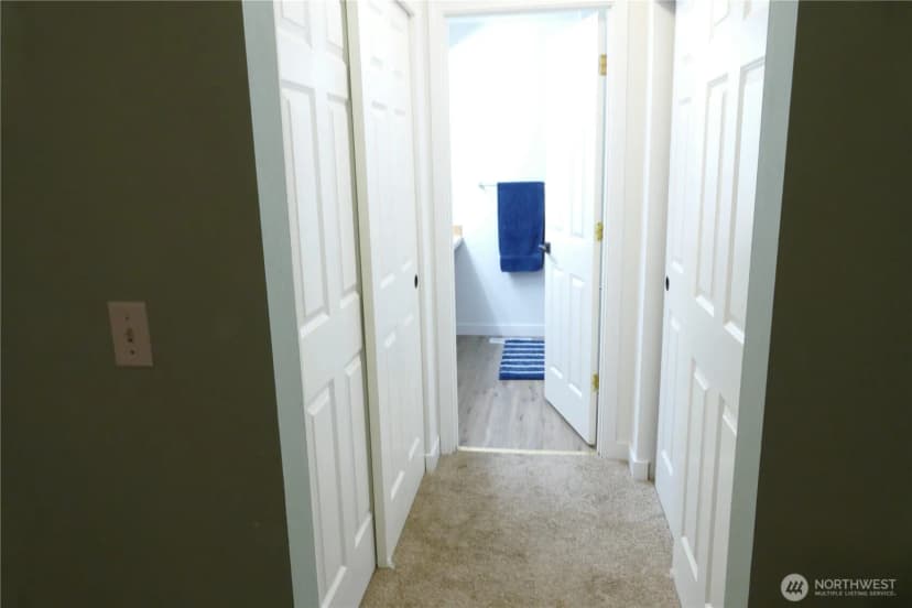 Property photo for 8707 1st Place Ne #b, Lake Stevens photo 10