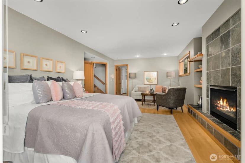 Property photo for 2134 Bonair Drive Sw, Seattle photo 17