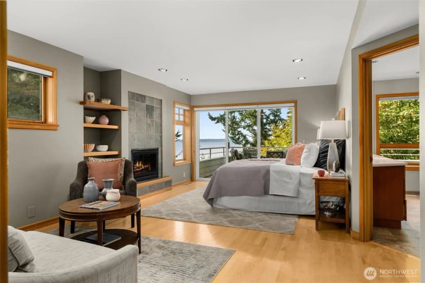 Property photo for 2134 Bonair Drive Sw, Seattle photo 16