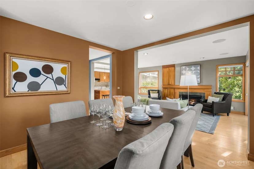 Property photo for 2134 Bonair Drive Sw, Seattle photo 13