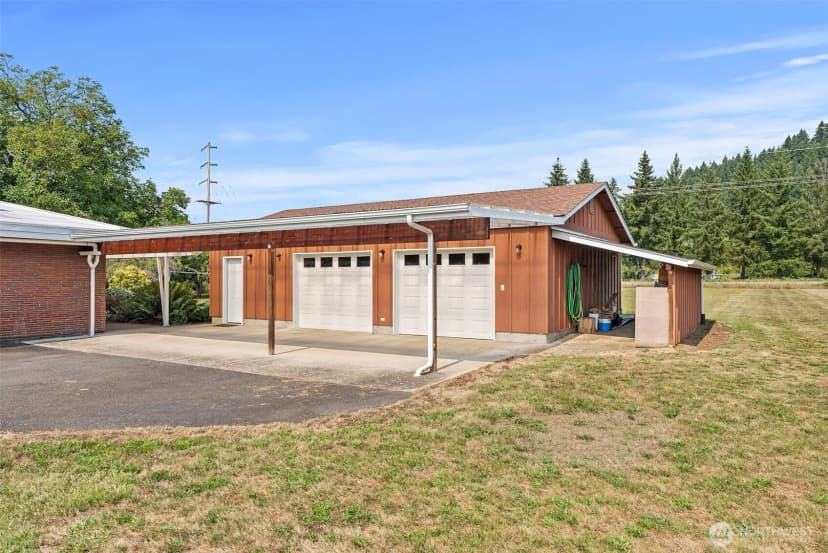Property photo for 302 Mossyrock Road W, Mossyrock photo 17
