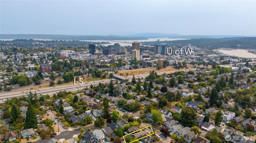 Property photo for 154 Ne 52nd Street, Seattle photo 22