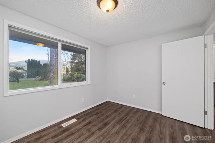 Property photo for 8789 Cedar Court, Sedro Woolley photo 29