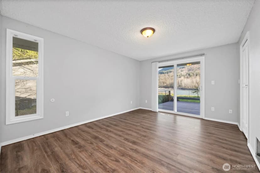 Property photo for 8789 Cedar Court, Sedro Woolley photo 32