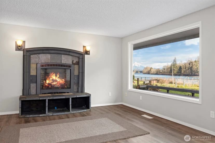 Property photo for 8789 Cedar Court, Sedro Woolley photo 23