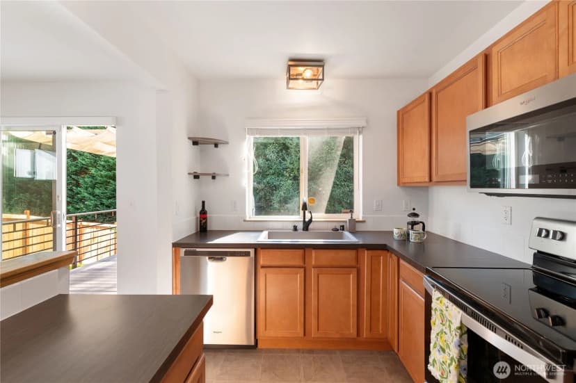 Property photo for 263 Ne Max William Loop, Poulsbo photo 9