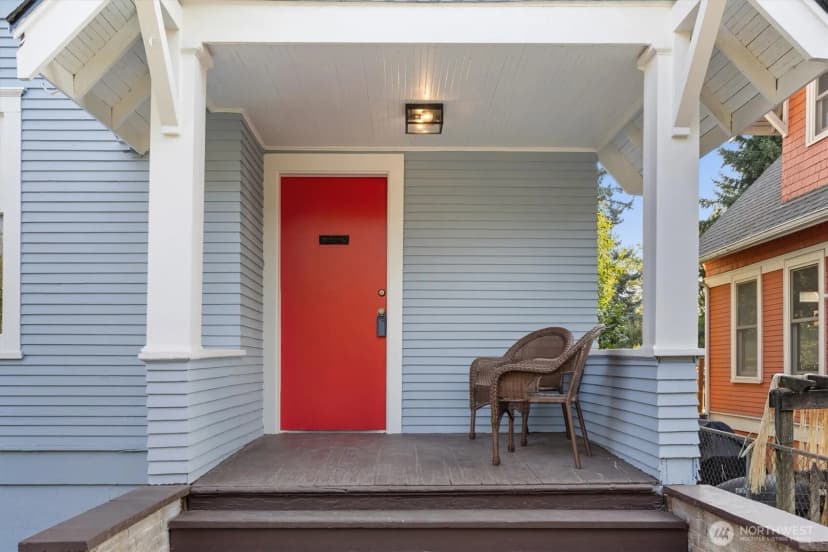 Property photo for 1621 N 39th Street, Seattle photo 24