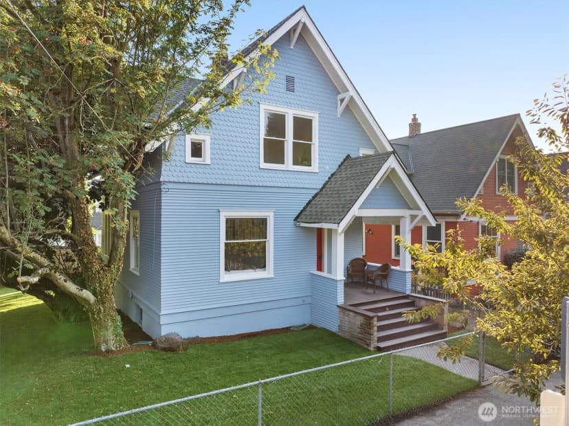Property photo for 1621 N 39th Street, Seattle photo 25