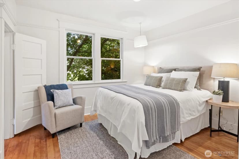 Property photo for 1621 N 39th Street, Seattle photo 14
