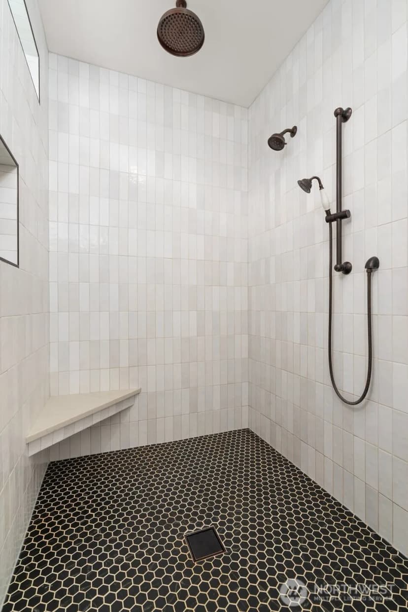 Property photo for 34028 Tanwax Drive E, Eatonville photo 26
