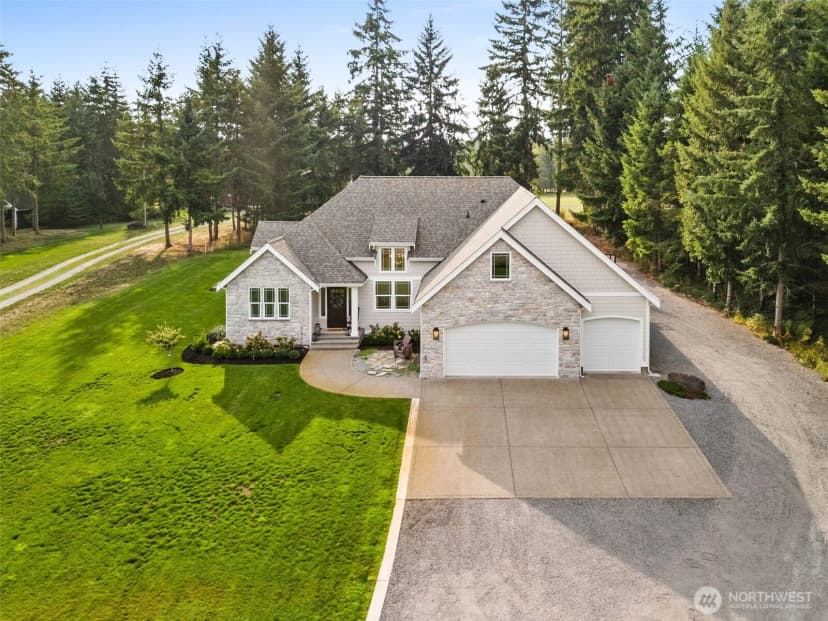 Property photo for 34028 Tanwax Drive E, Eatonville photo 7