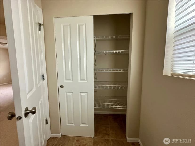 Property photo for 3530 Surrey Drive Ne, Olympia photo 17