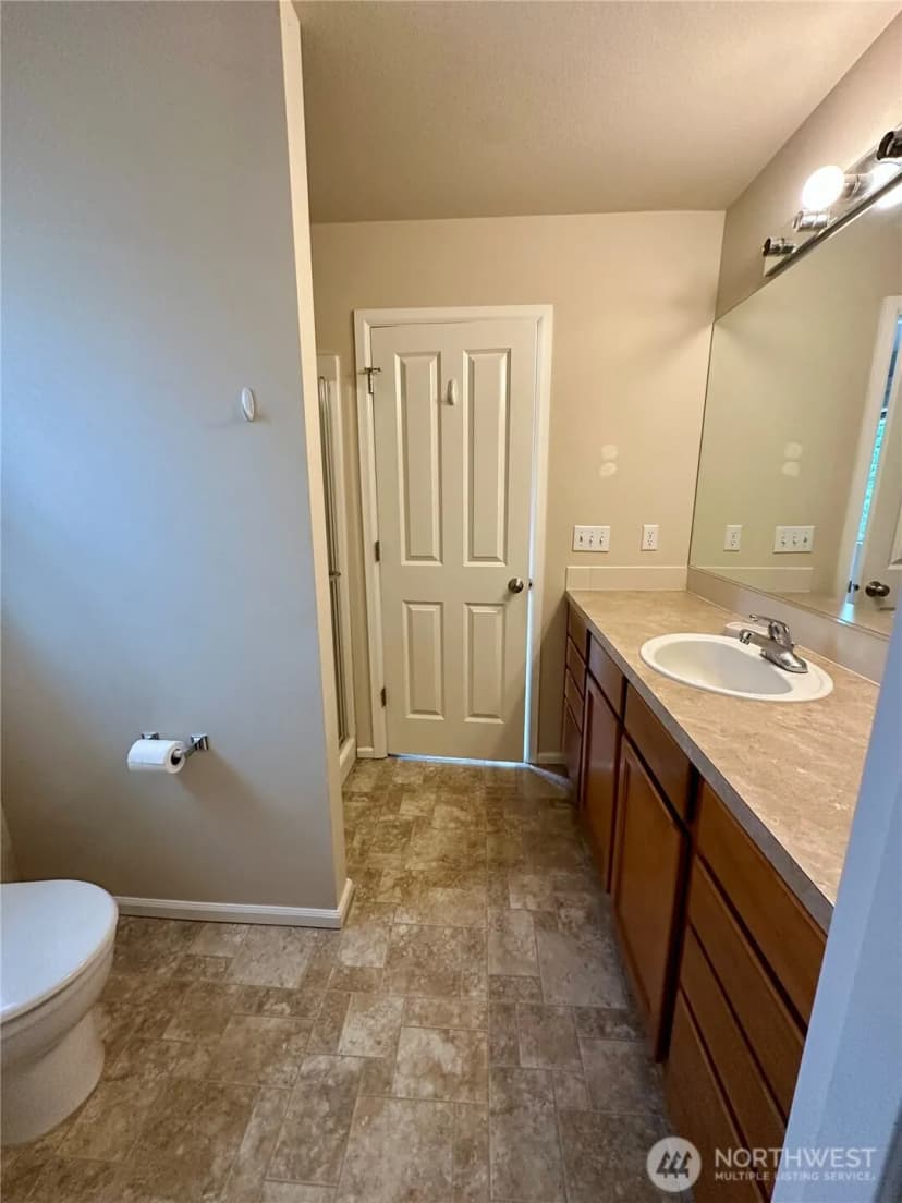 Property photo for 3530 Surrey Drive Ne, Olympia photo 18