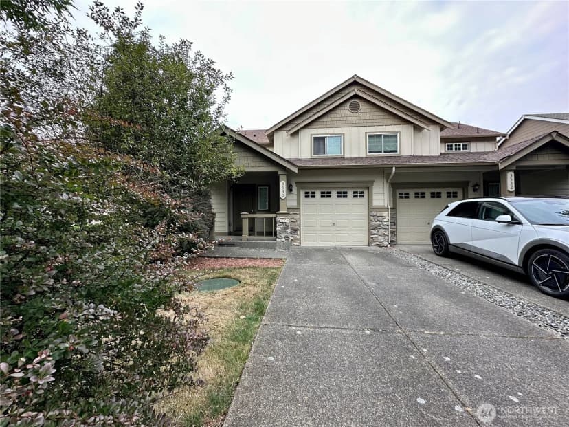 Property photo for 3530 Surrey Drive Ne, Olympia