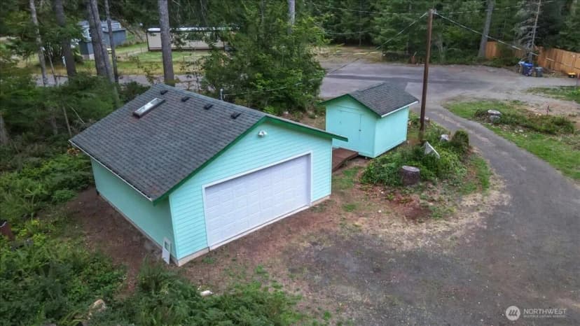 Property photo for 230 W Blueberry Lane, Elma photo 29