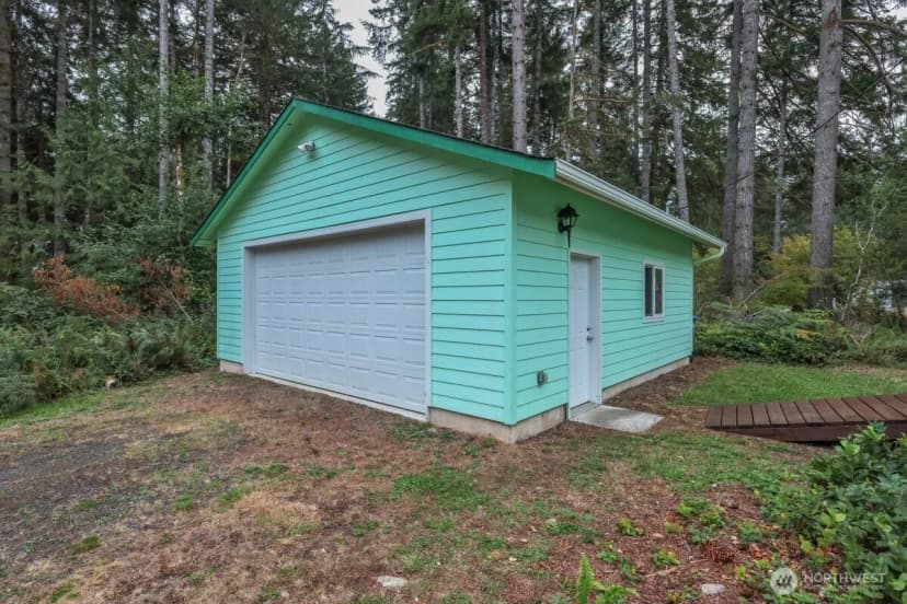 Property photo for 230 W Blueberry Lane, Elma photo 27