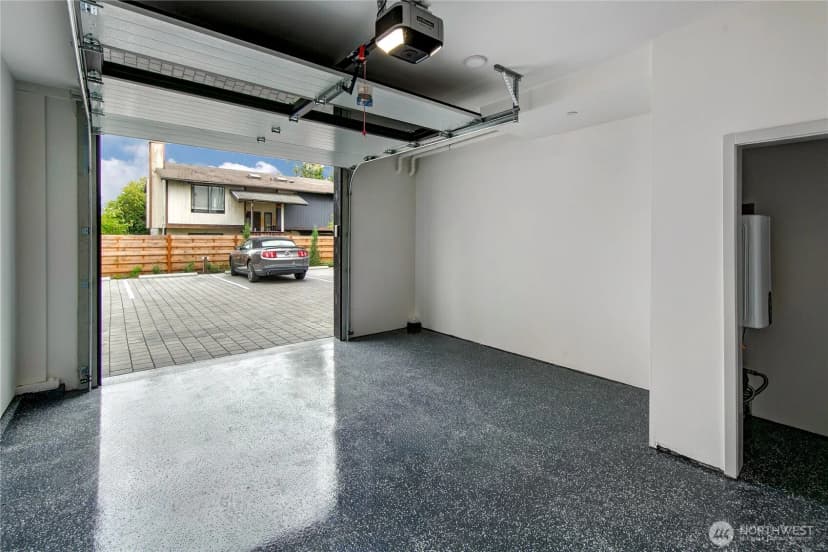 Property photo for 7558 43 Avenue S, Seattle photo 23