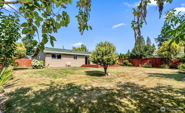 Property photo for 2104 201st Street Sw, Lynnwood photo 5