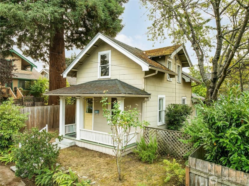 Property photo for 1409 N 39th Street, Seattle photo 20