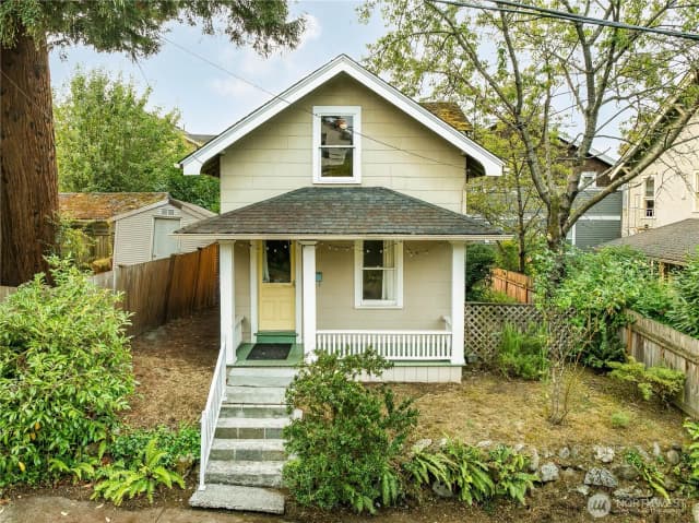 Property photo for 1409 N 39th Street, Seattle photo 2