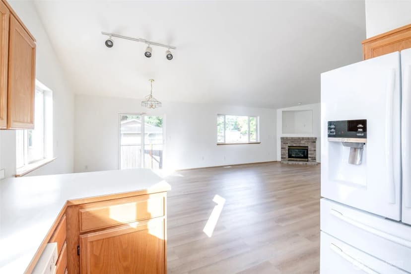 Property photo for 12928 95th Avenue Ct E, Puyallup photo 11