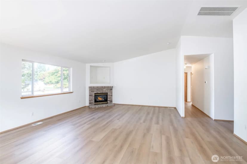 Property photo for 12928 95th Avenue Ct E, Puyallup photo 10