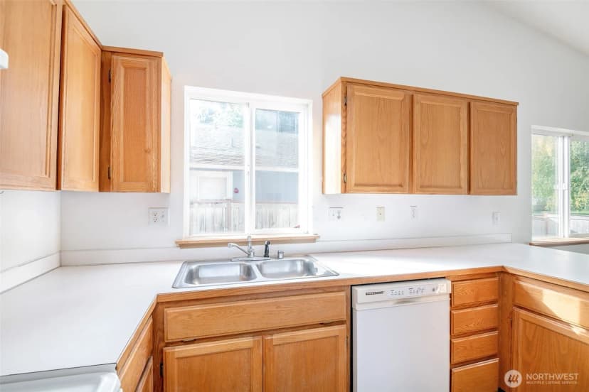 Property photo for 12928 95th Avenue Ct E, Puyallup photo 16