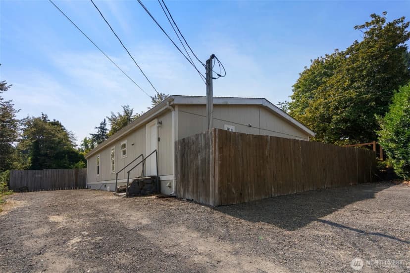 Property photo for 3807 6th Street, Bremerton photo 23