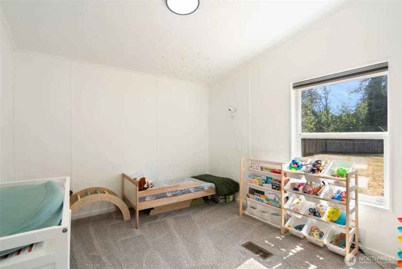 Property photo for 3807 6th Street, Bremerton photo 22