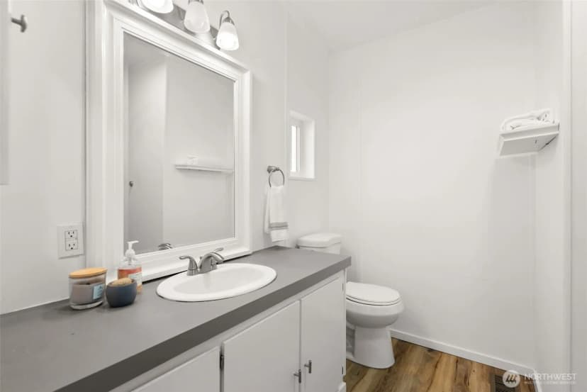 Property photo for 3807 6th Street, Bremerton photo 18