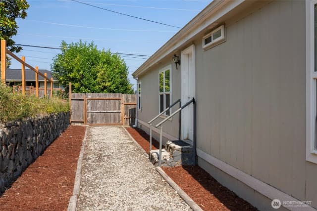 Property photo for 3807 6th Street, Bremerton