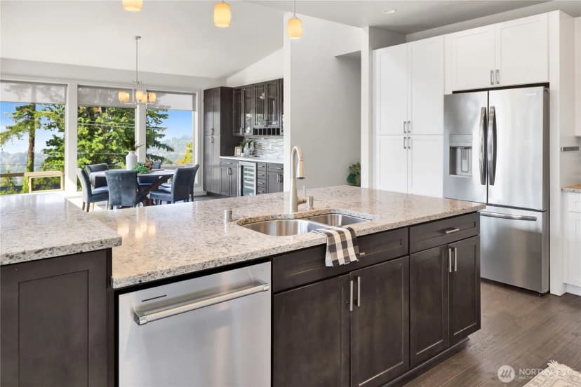 Property photo for 1615 Samish Way, Bellingham photo 15